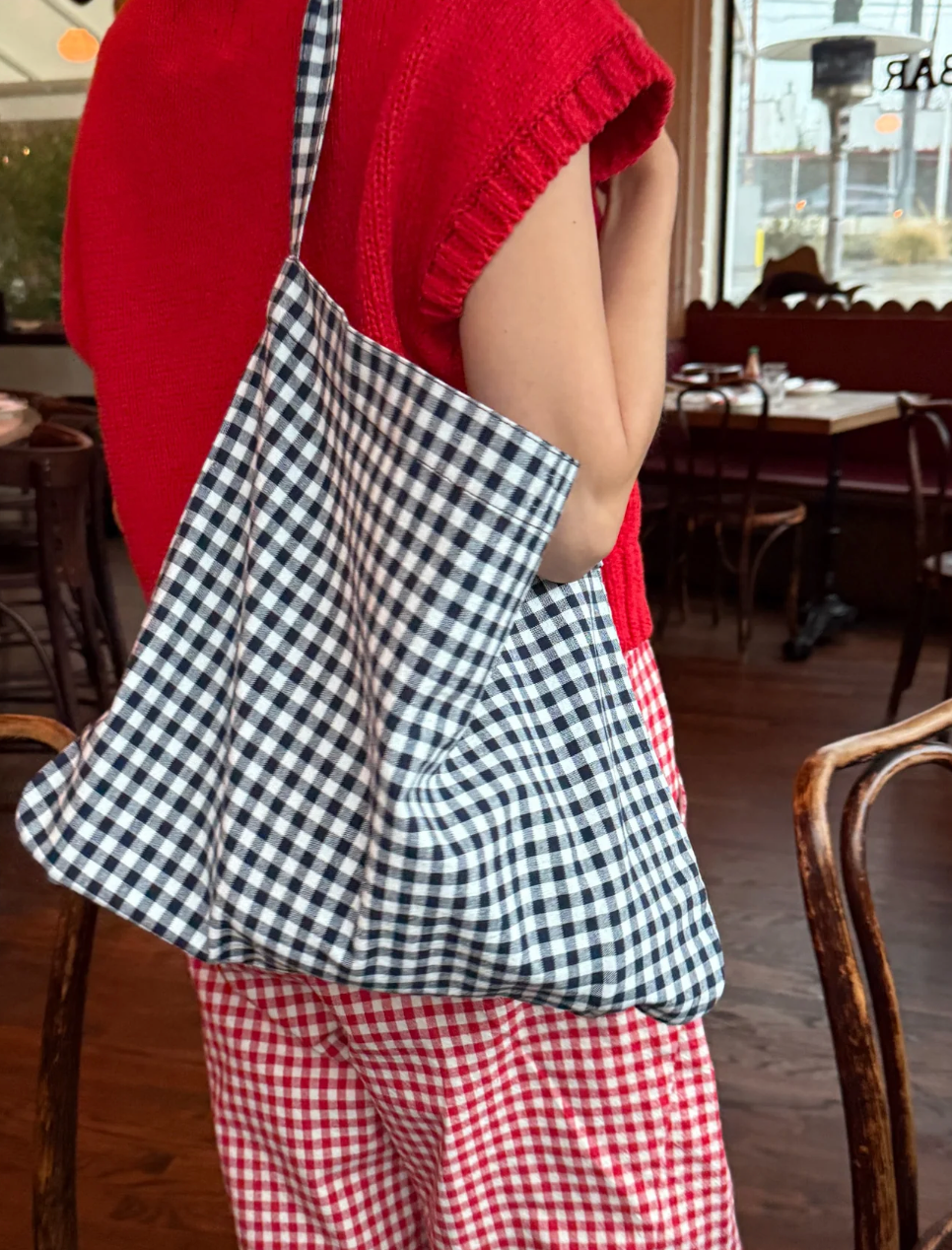 tote | navy gingham