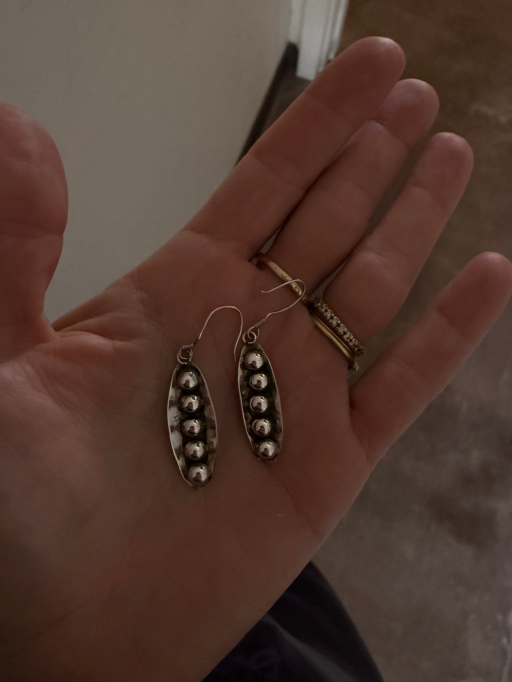 peapod earring