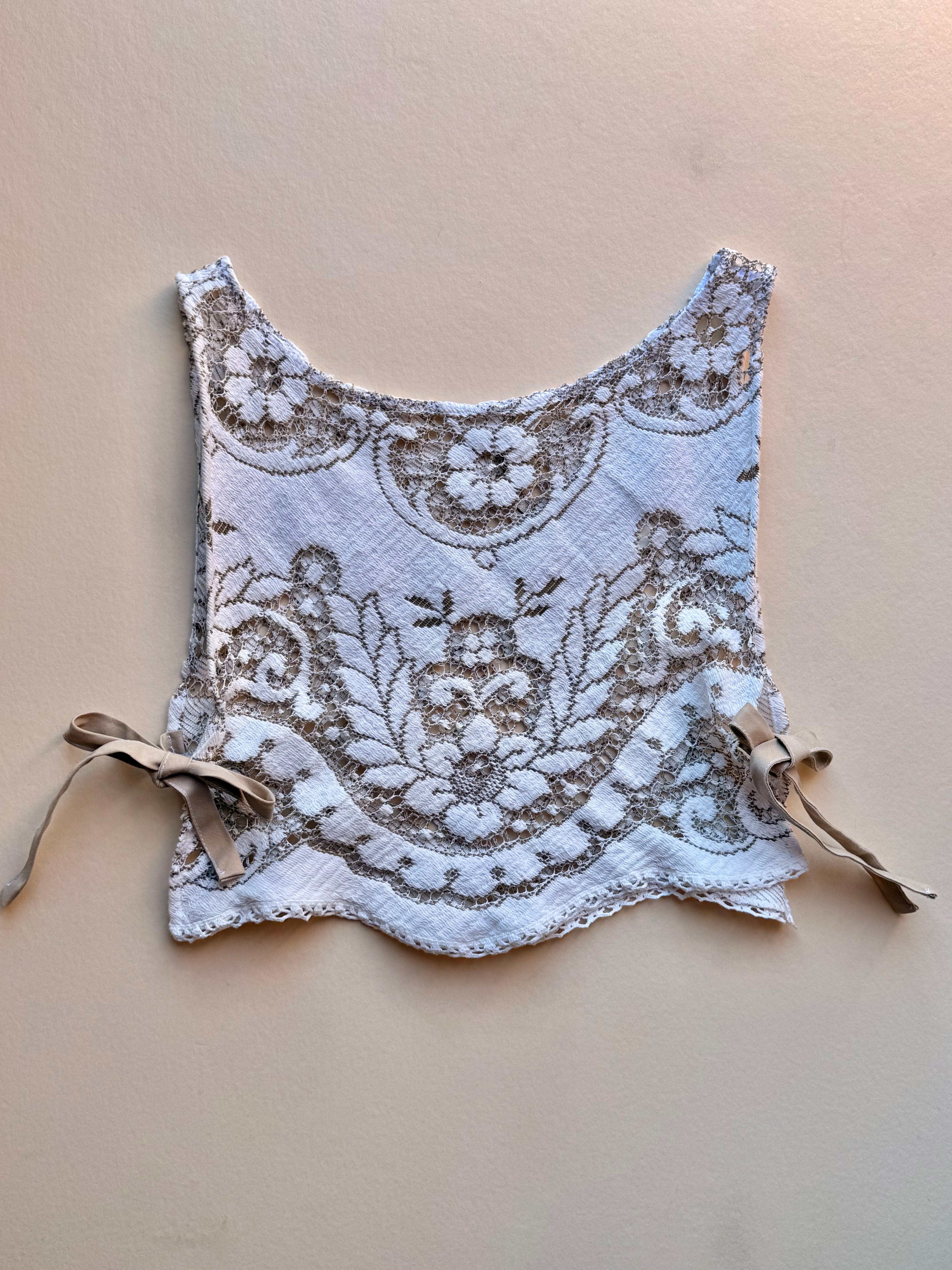 tablecloth vest | lace