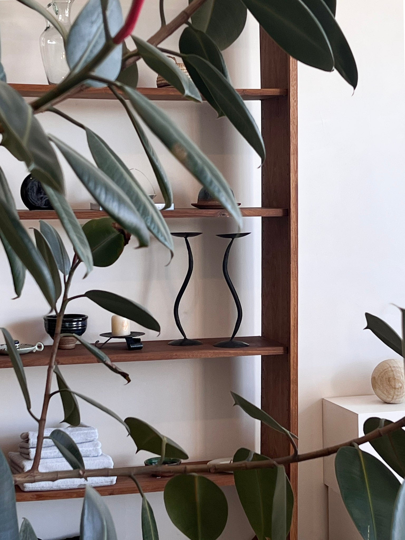 curvy iron candlestick holders