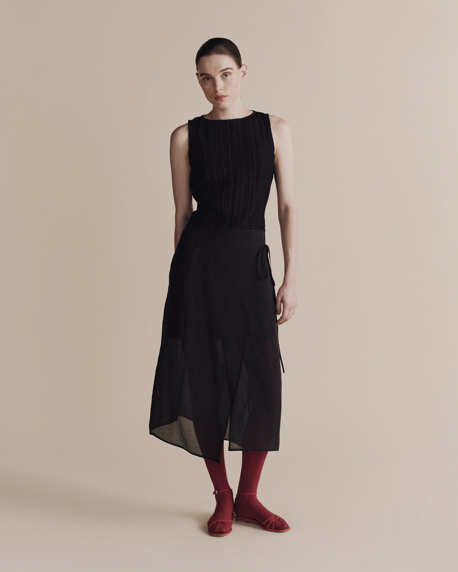 pleated top | black