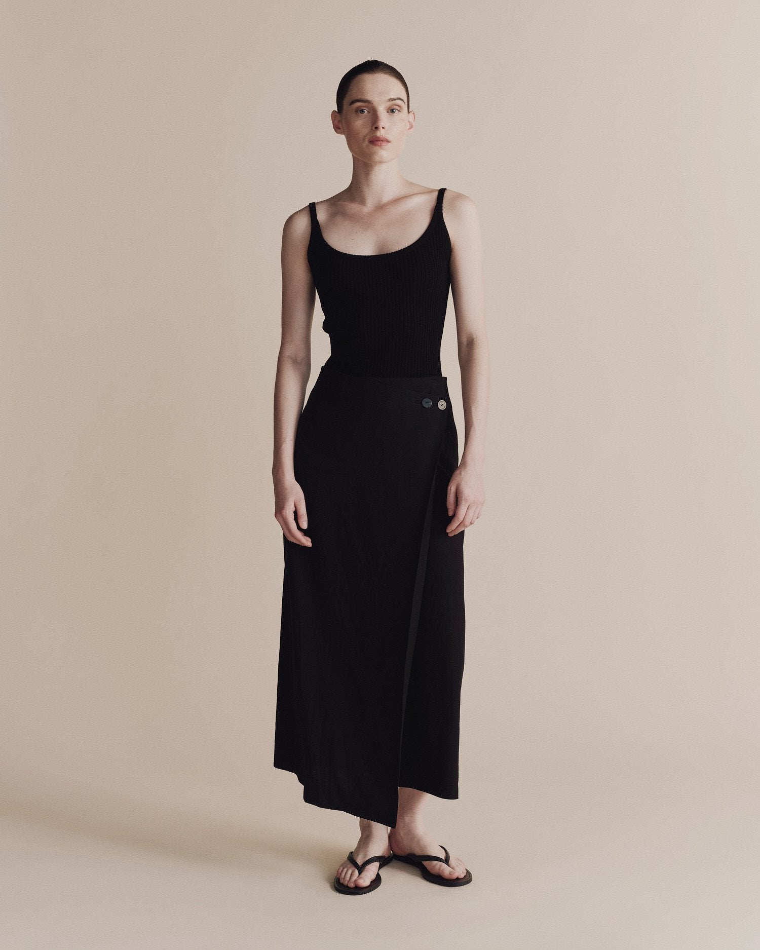 linen blend wrap skirt | black