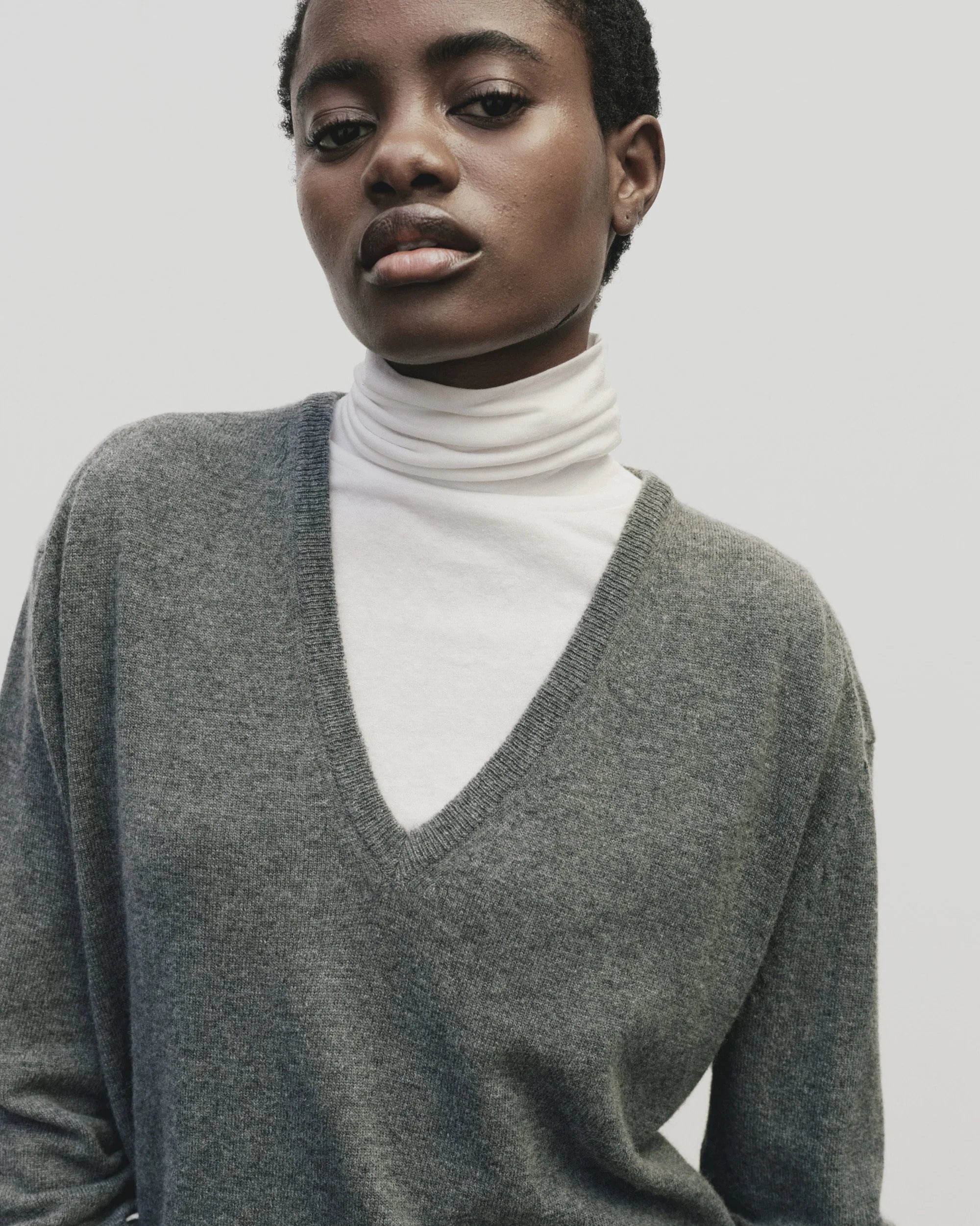 cashmere blend v neck | multiple colors