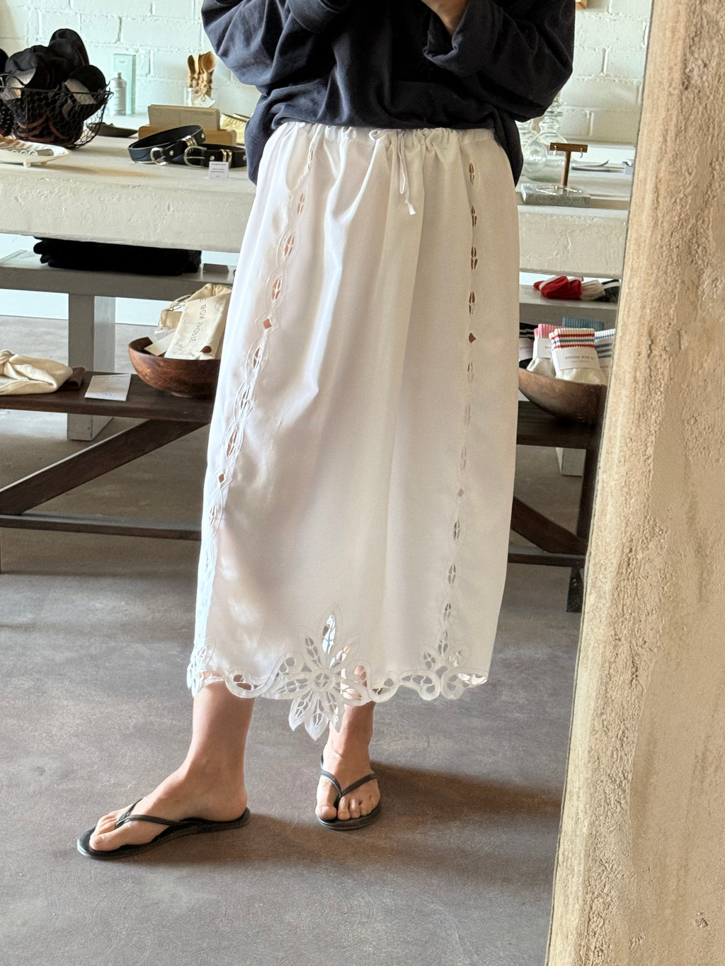 tablecloth skirt | shorter drawstring
