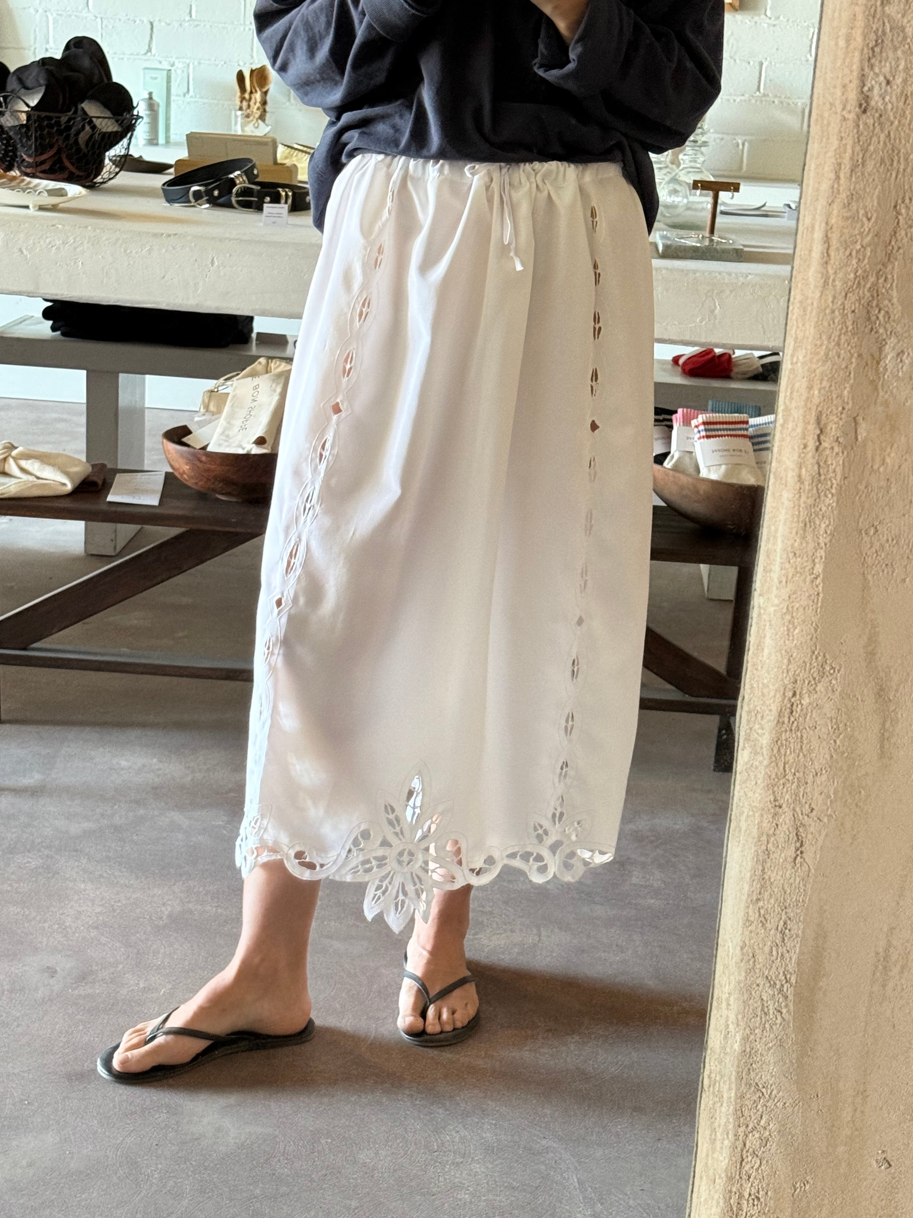tablecloth skirt | shorter drawstring