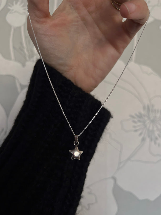 vintage star necklace