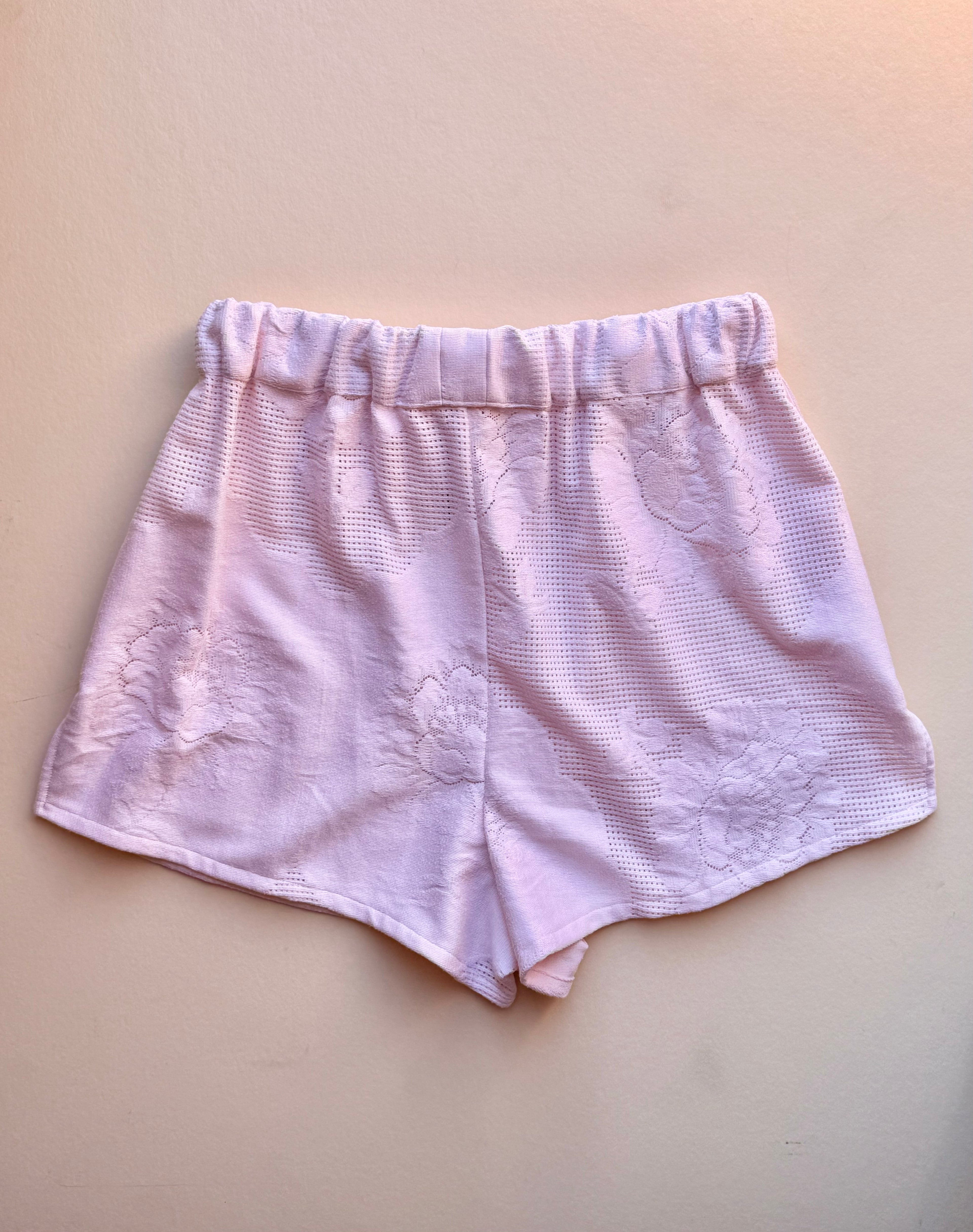 tablecloth shorts | pink