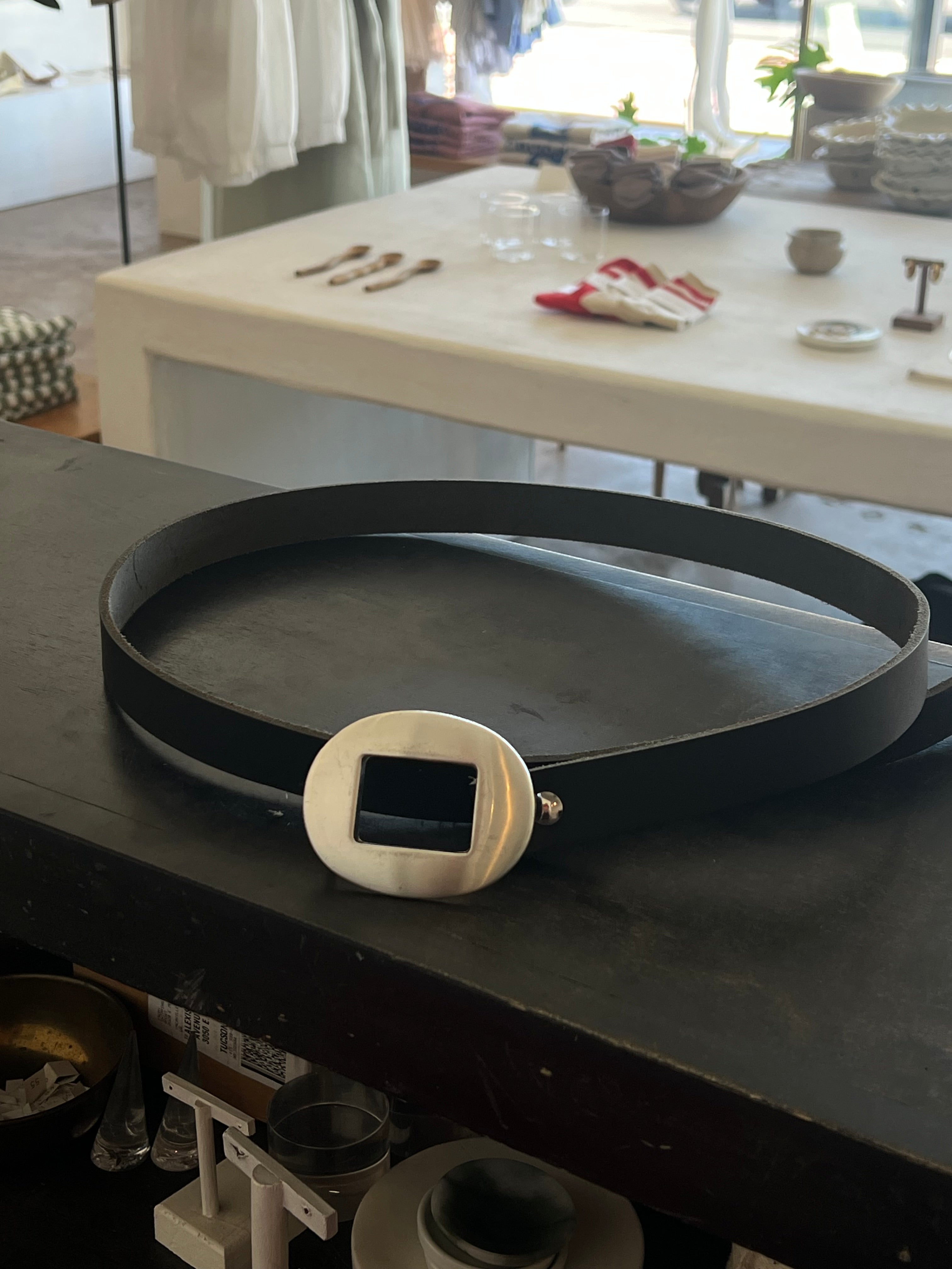 vintage oval buckle belt