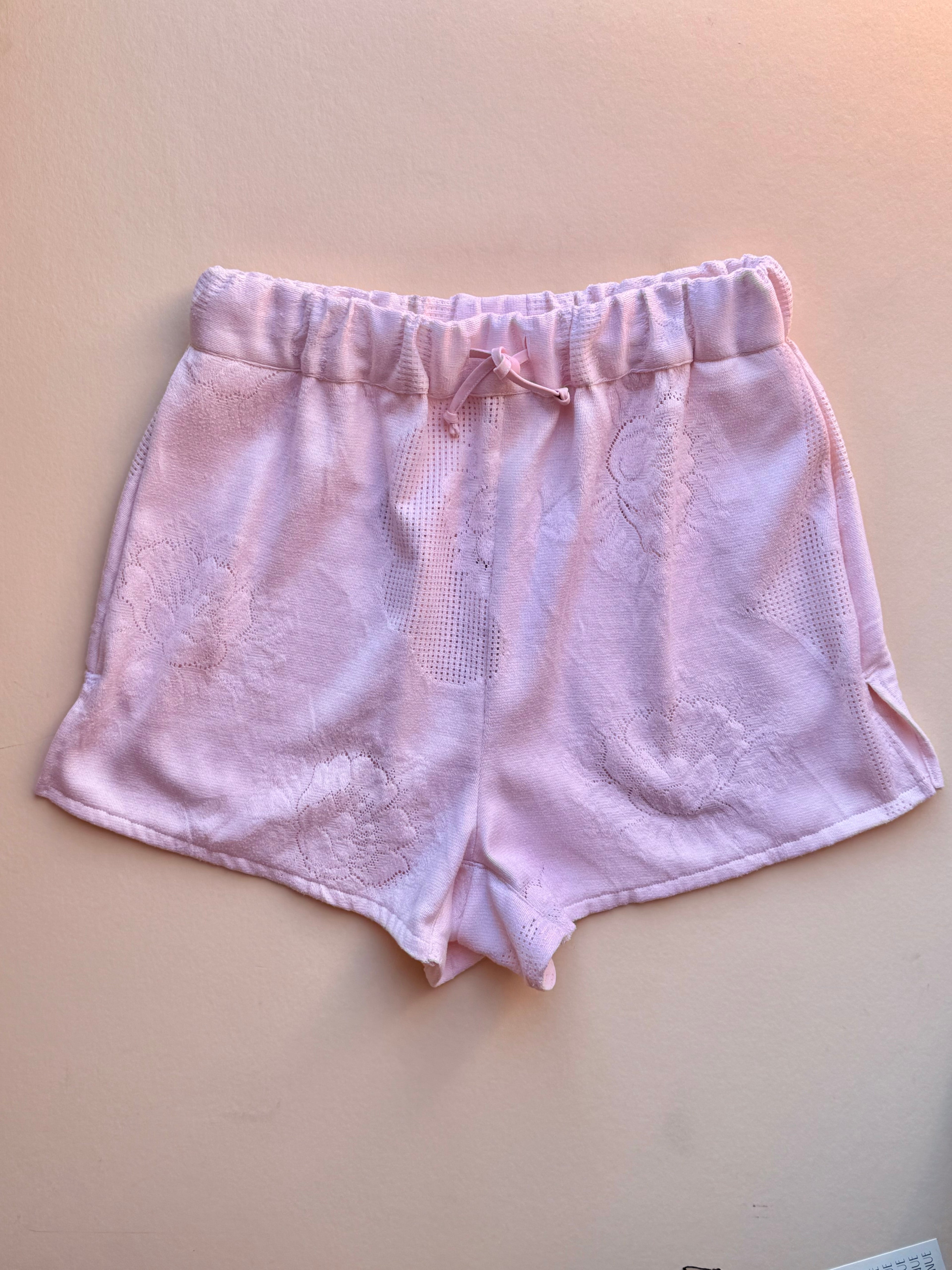tablecloth shorts | pink