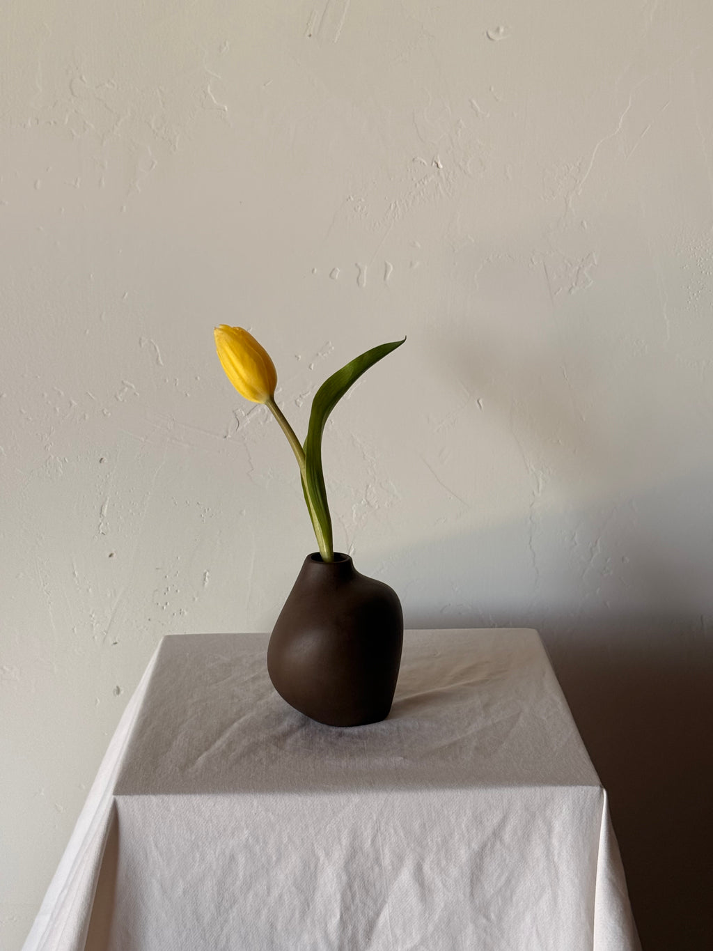 chocolate bubble vase