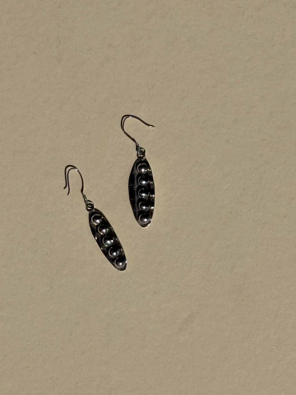 peapod earring