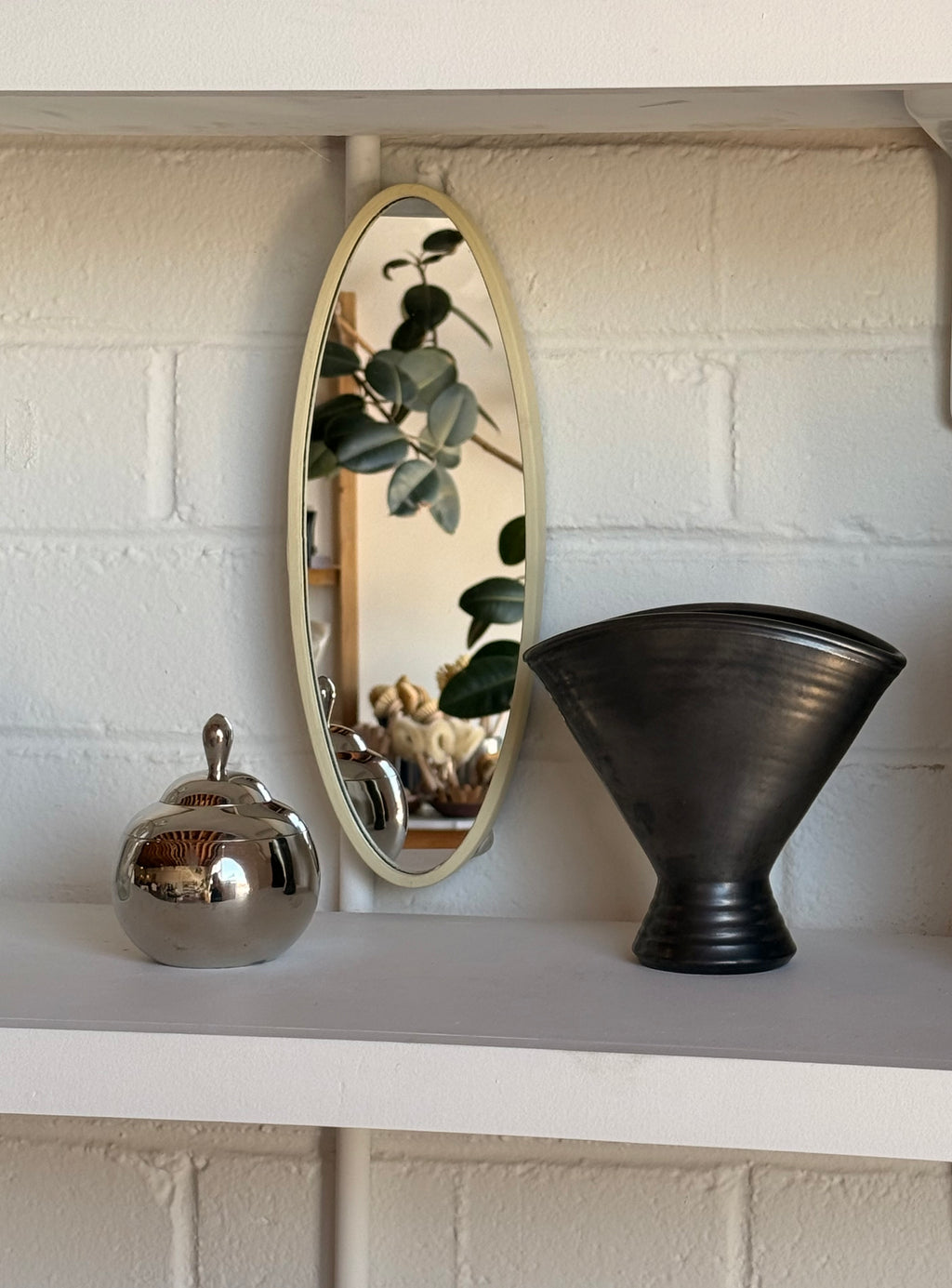 chrome lidded container