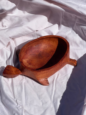 wood turtle dish