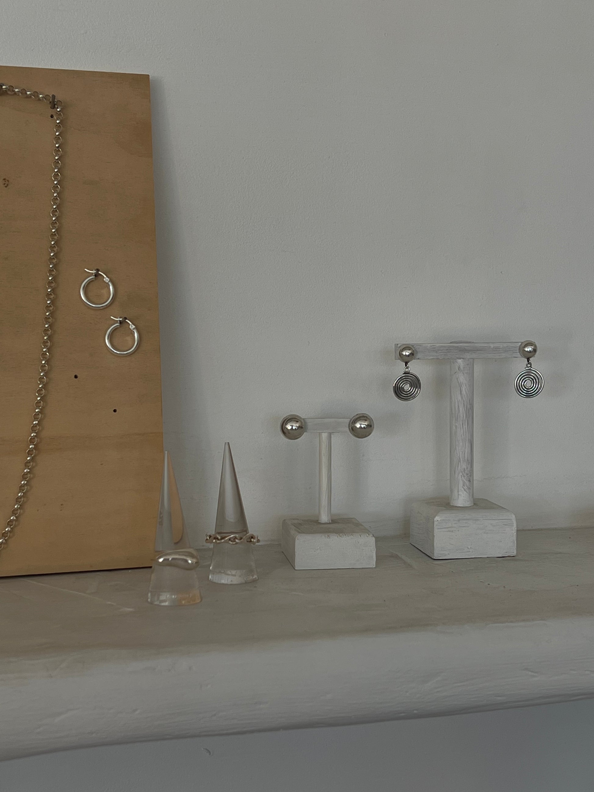swirl drop earring