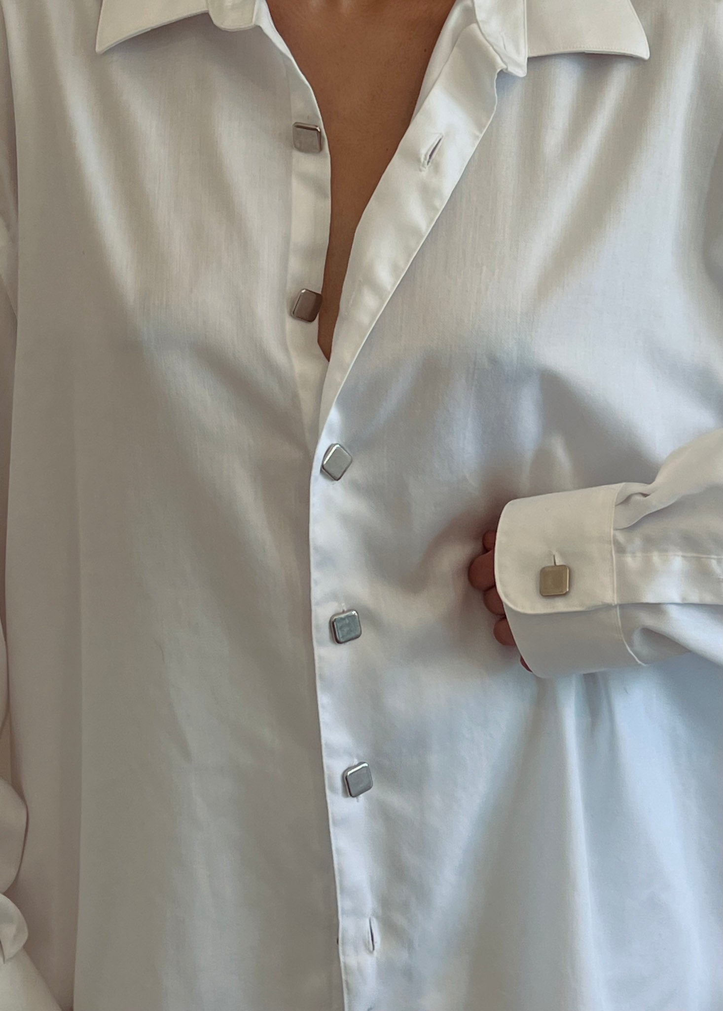 white button up with vintage square buttons