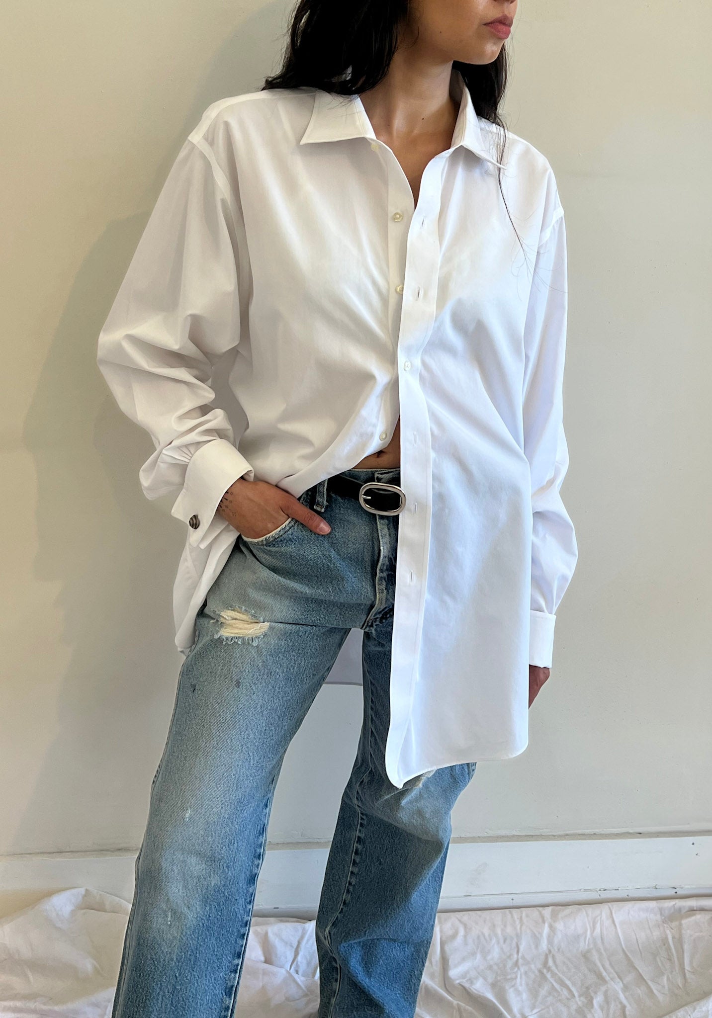 white button up with vintage swirl buttons