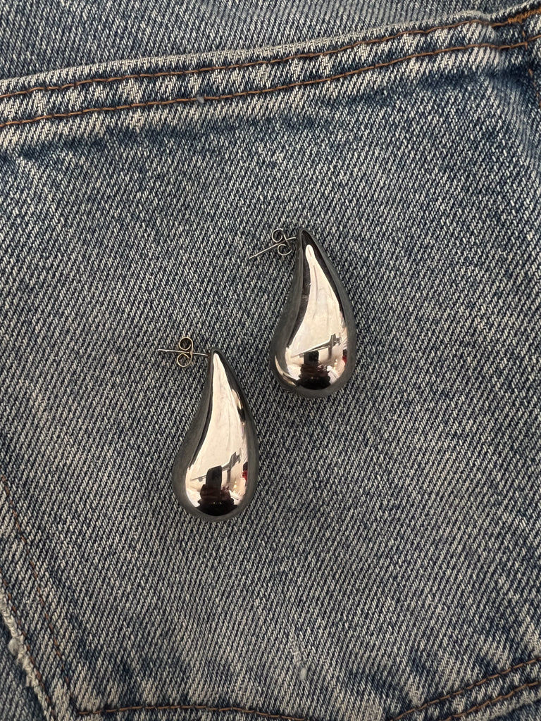 vintage teardrop earrings