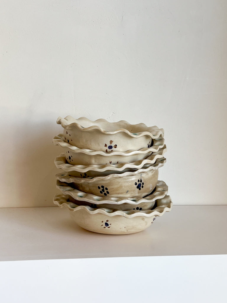 forget-me-not wave bowl