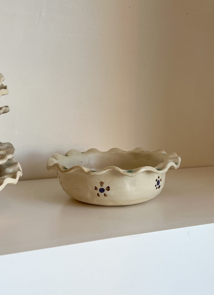 forget-me-not wave bowl