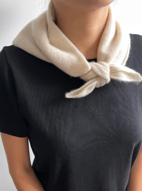 cashmere bandanna | oat