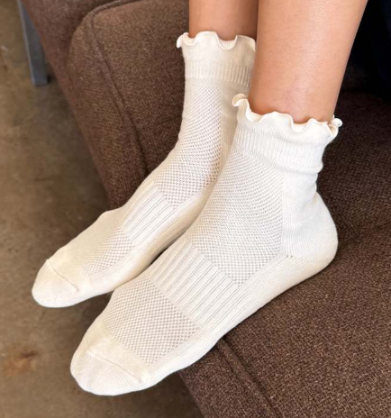 ruffled hugger crew socks | multiple colors