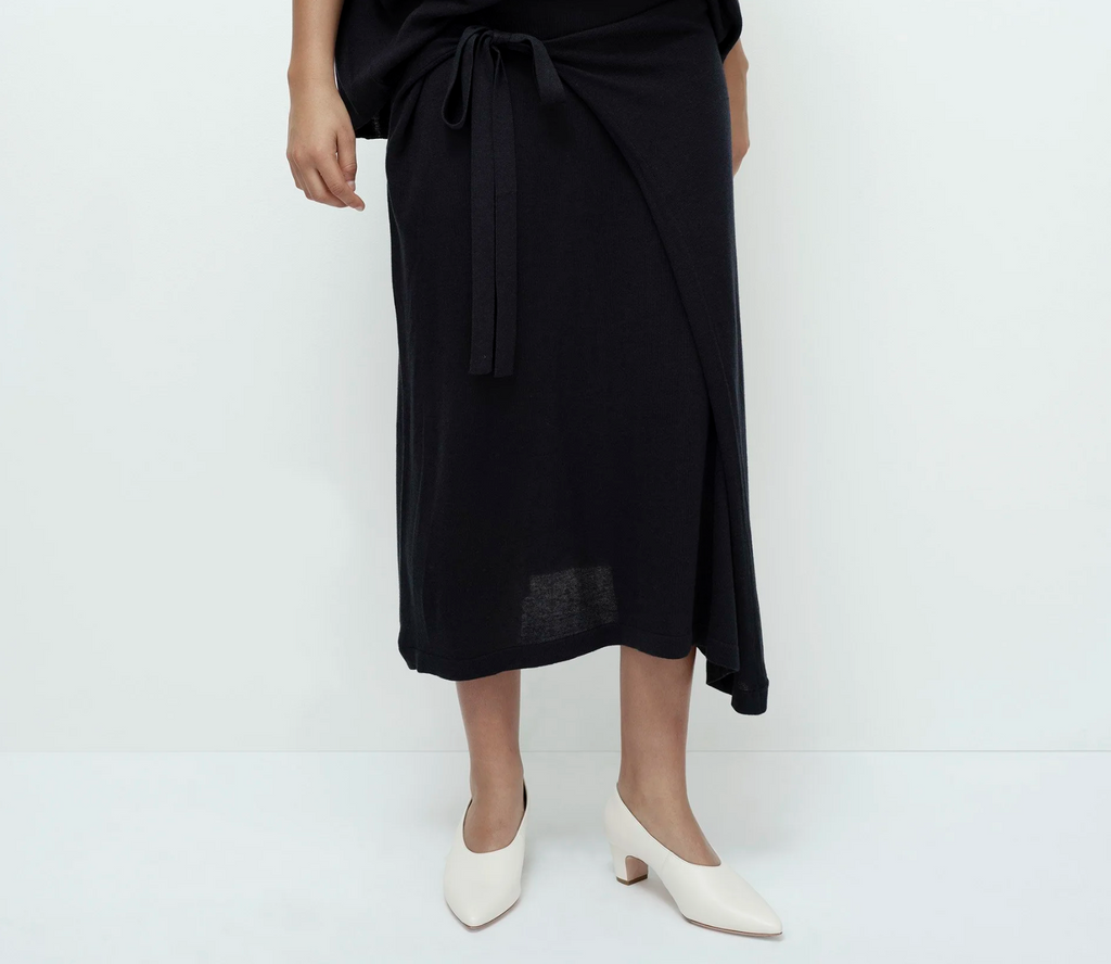 wrap knit skirt | navy