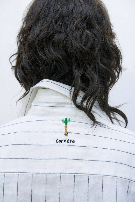 mujeres hand-embroidered shirt