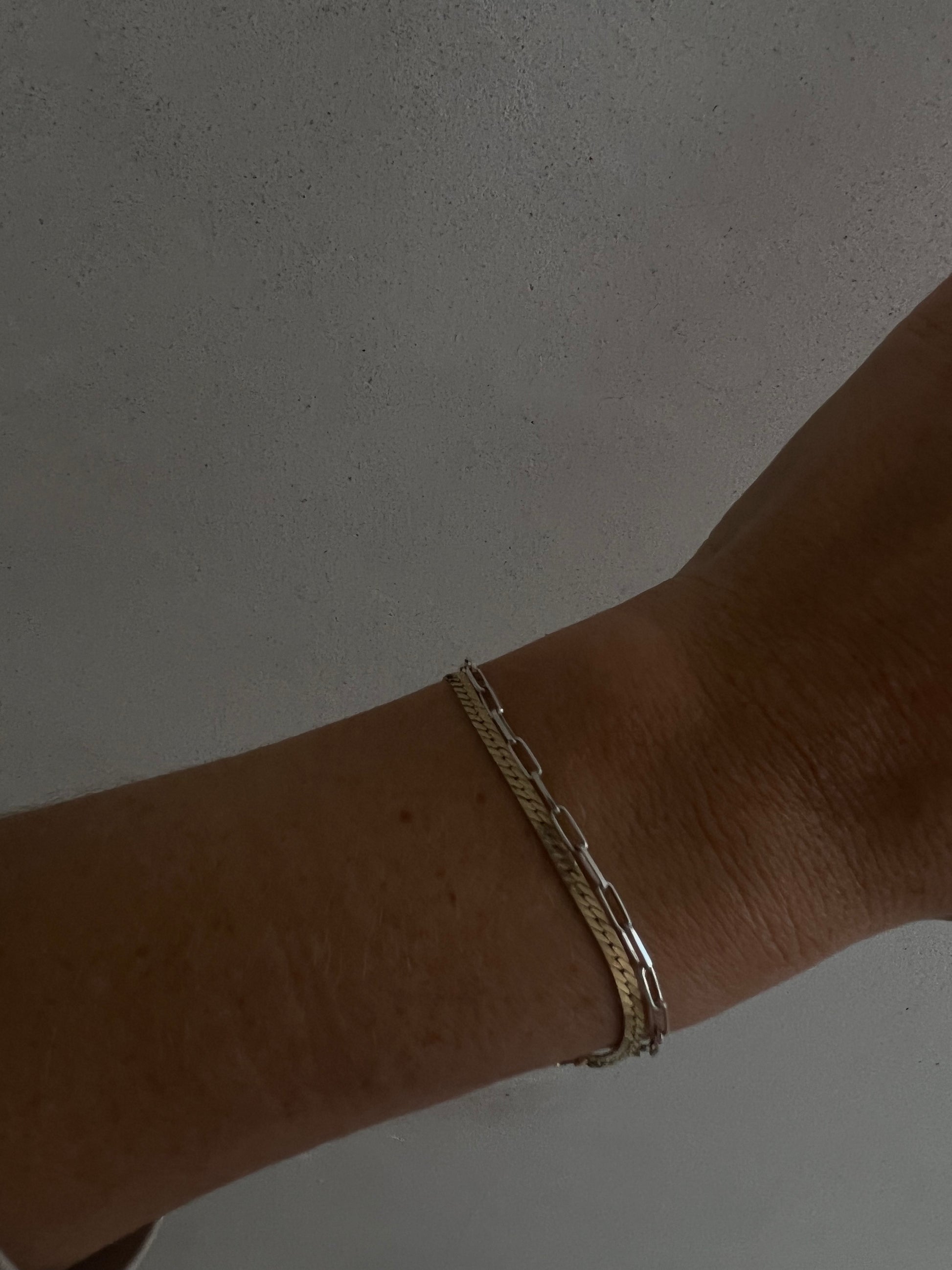 simple silver chain bracelet