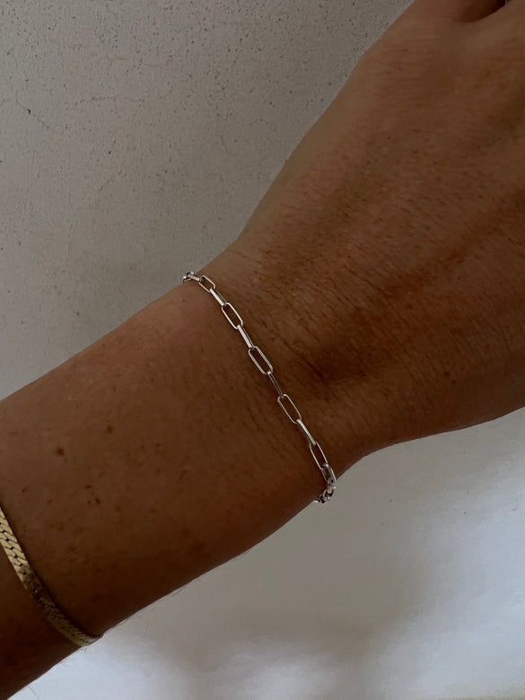 simple silver chain bracelet