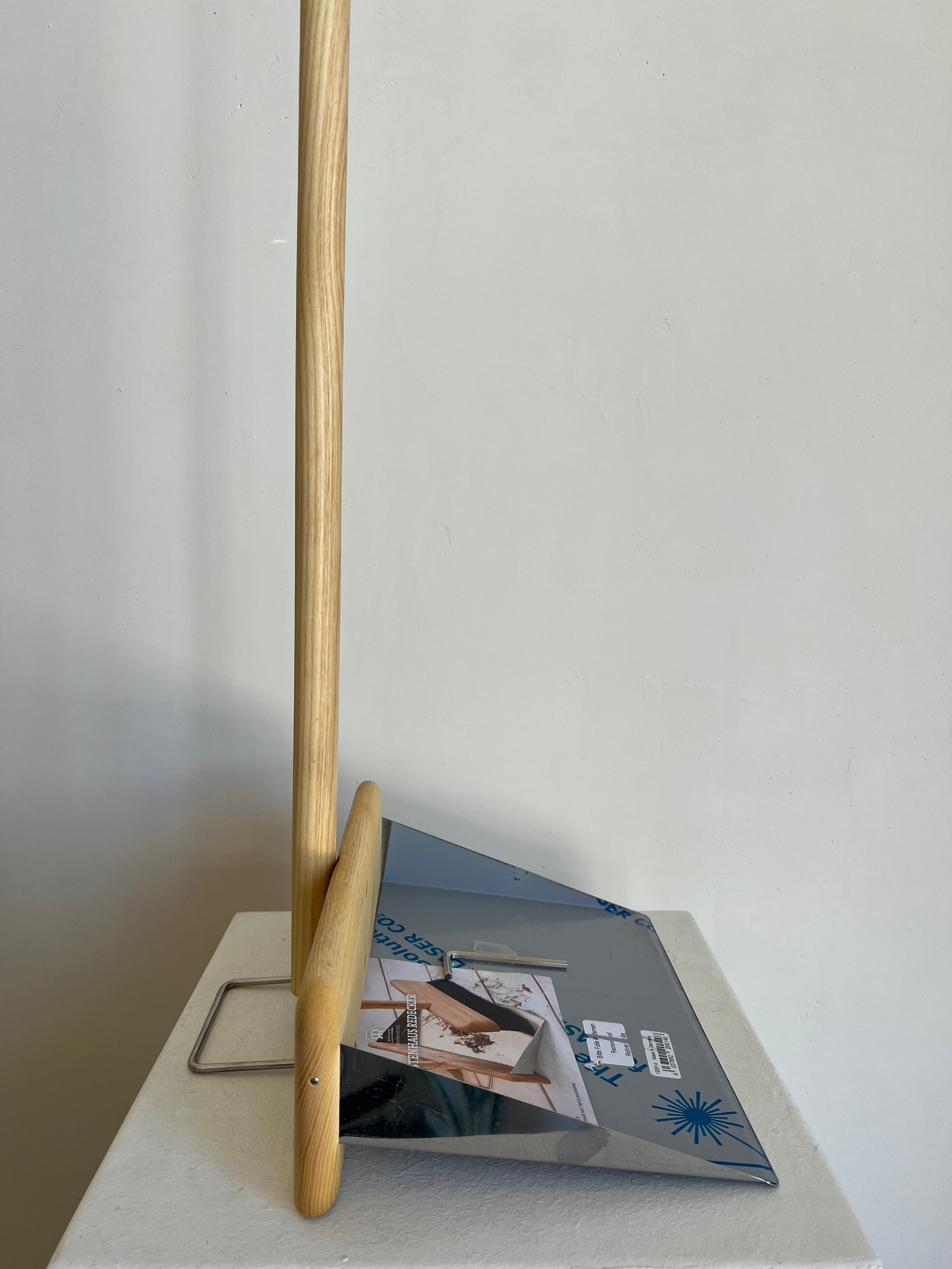 standing broom and dustpan set