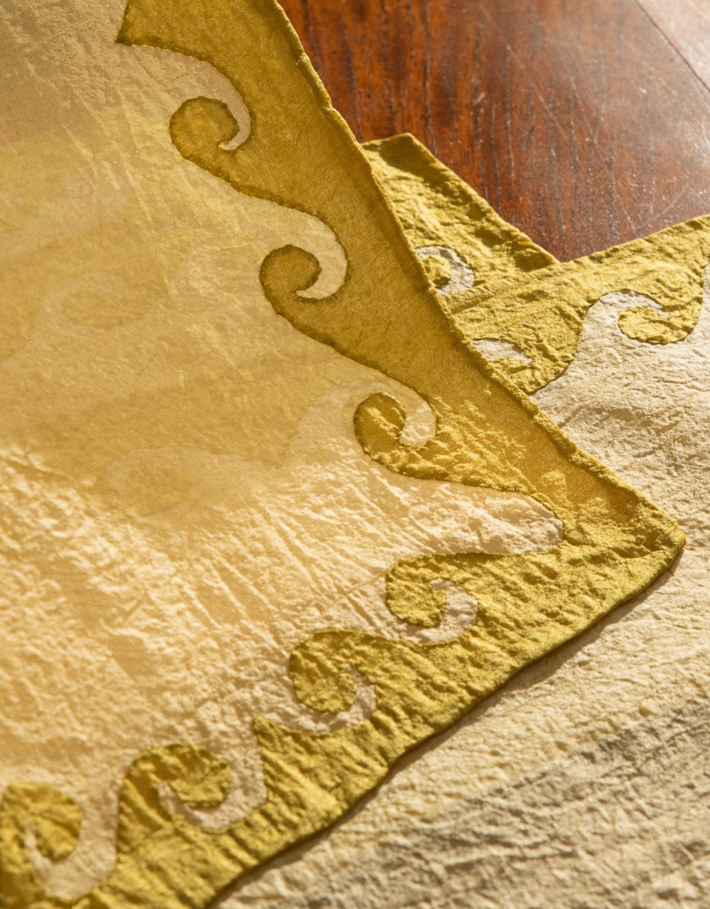 silk applique placemats