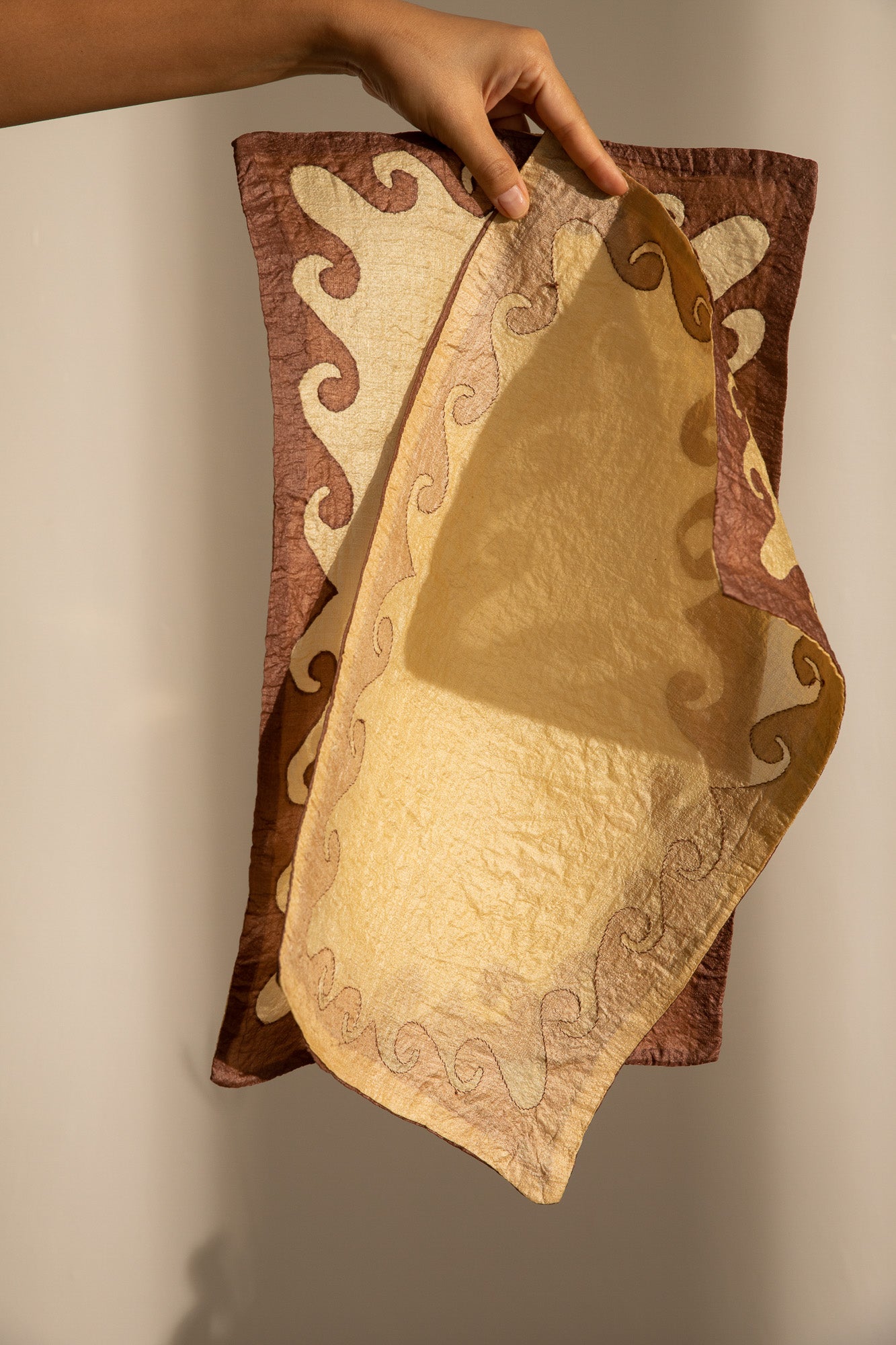 silk applique placemats