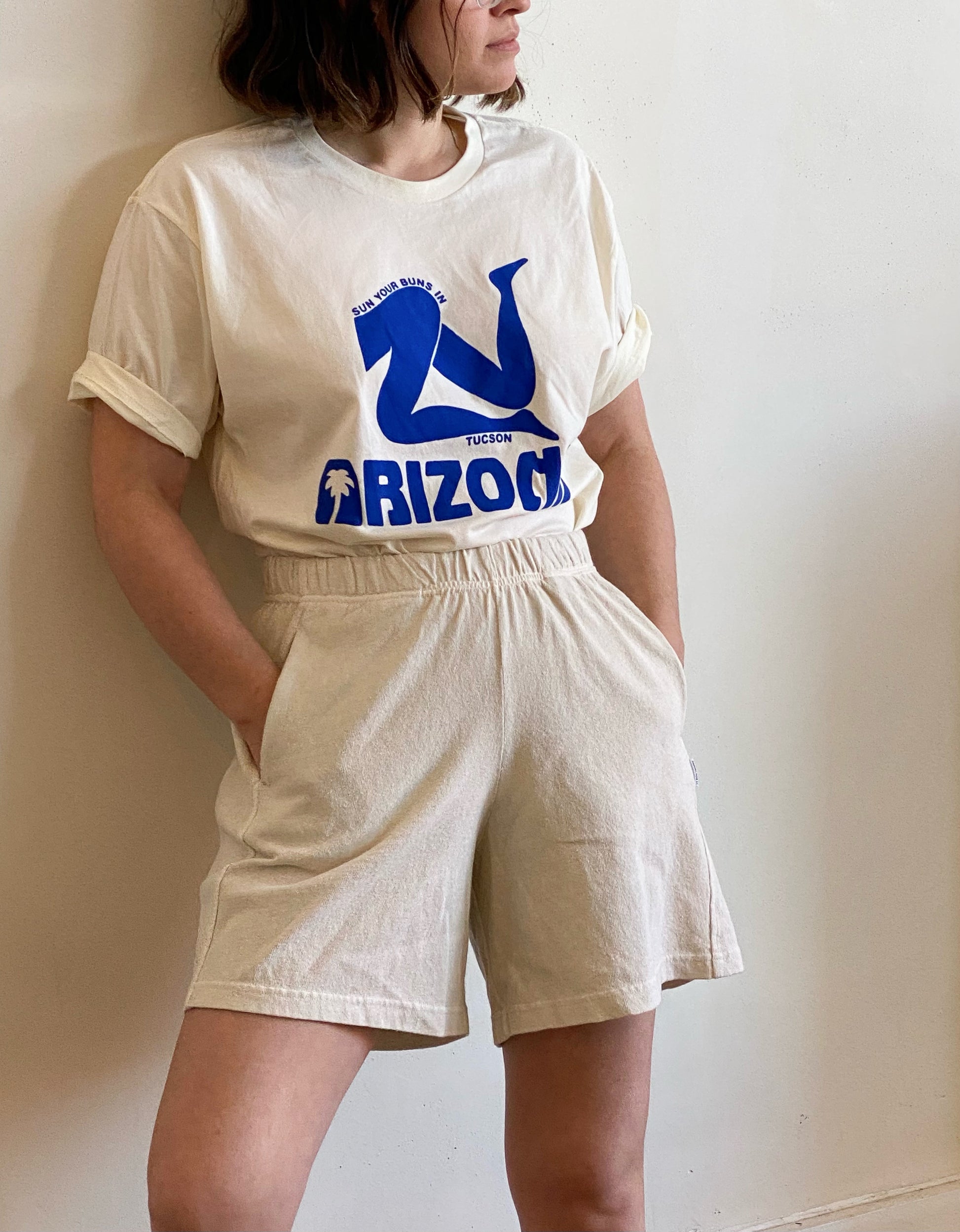 sun your buns tee | multiple colors