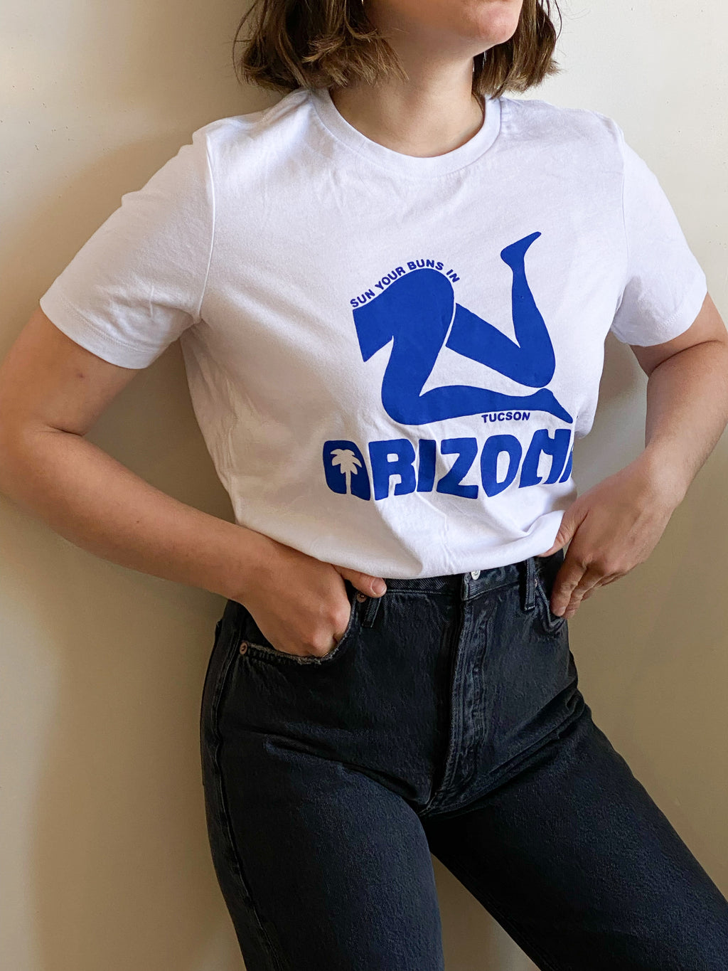 sun your buns tee | multiple colors