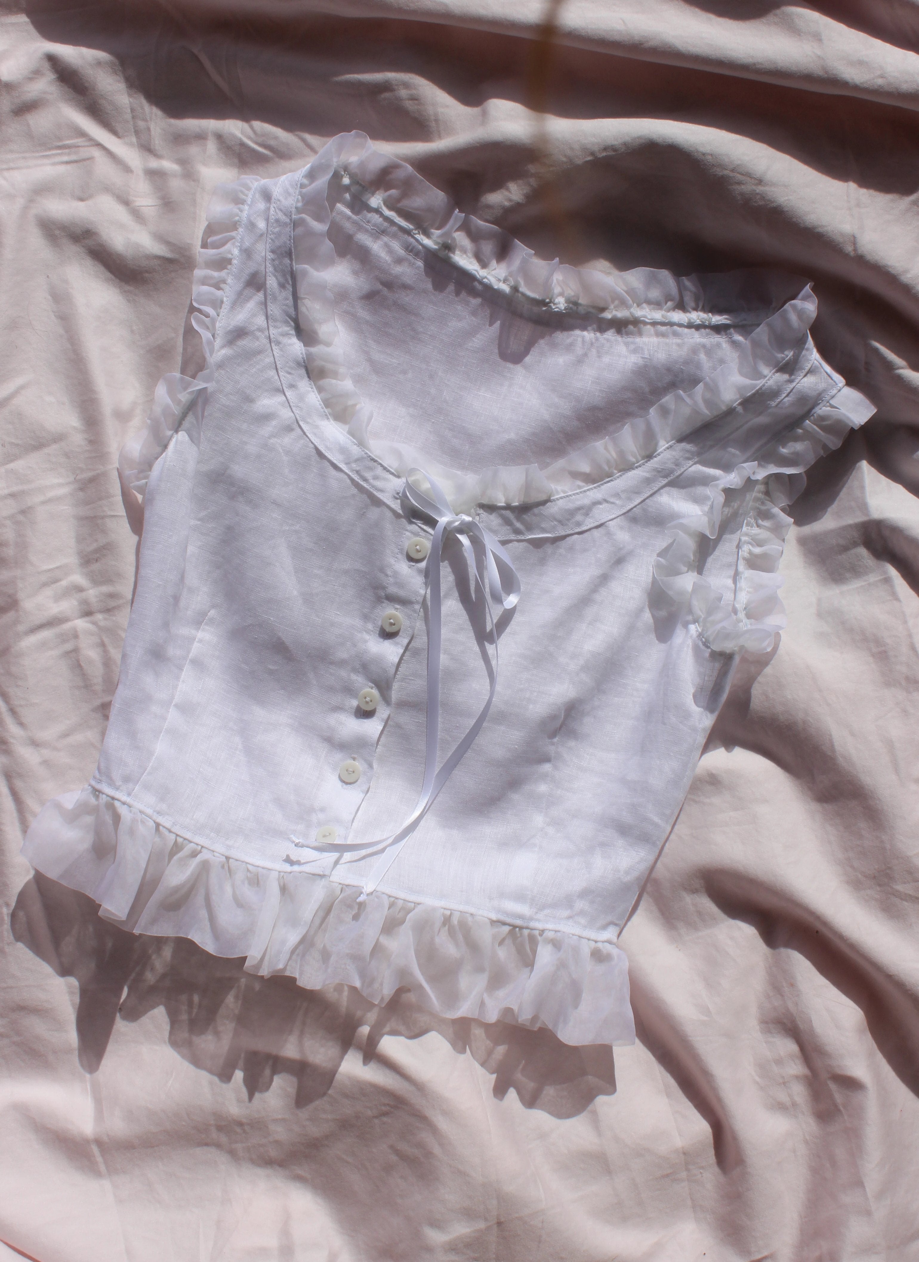 ruffle top | organza trim