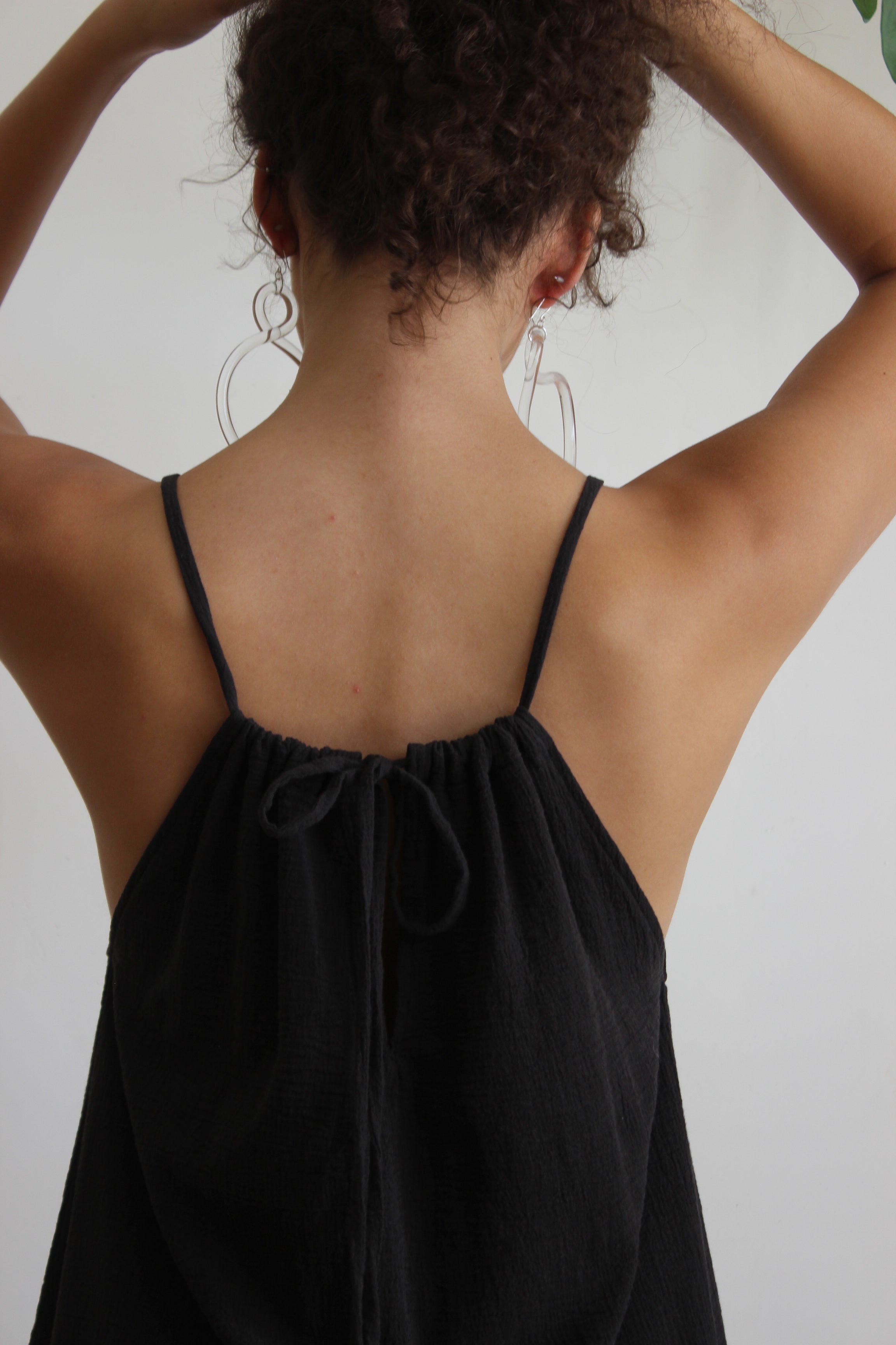 reversible tie dress | black