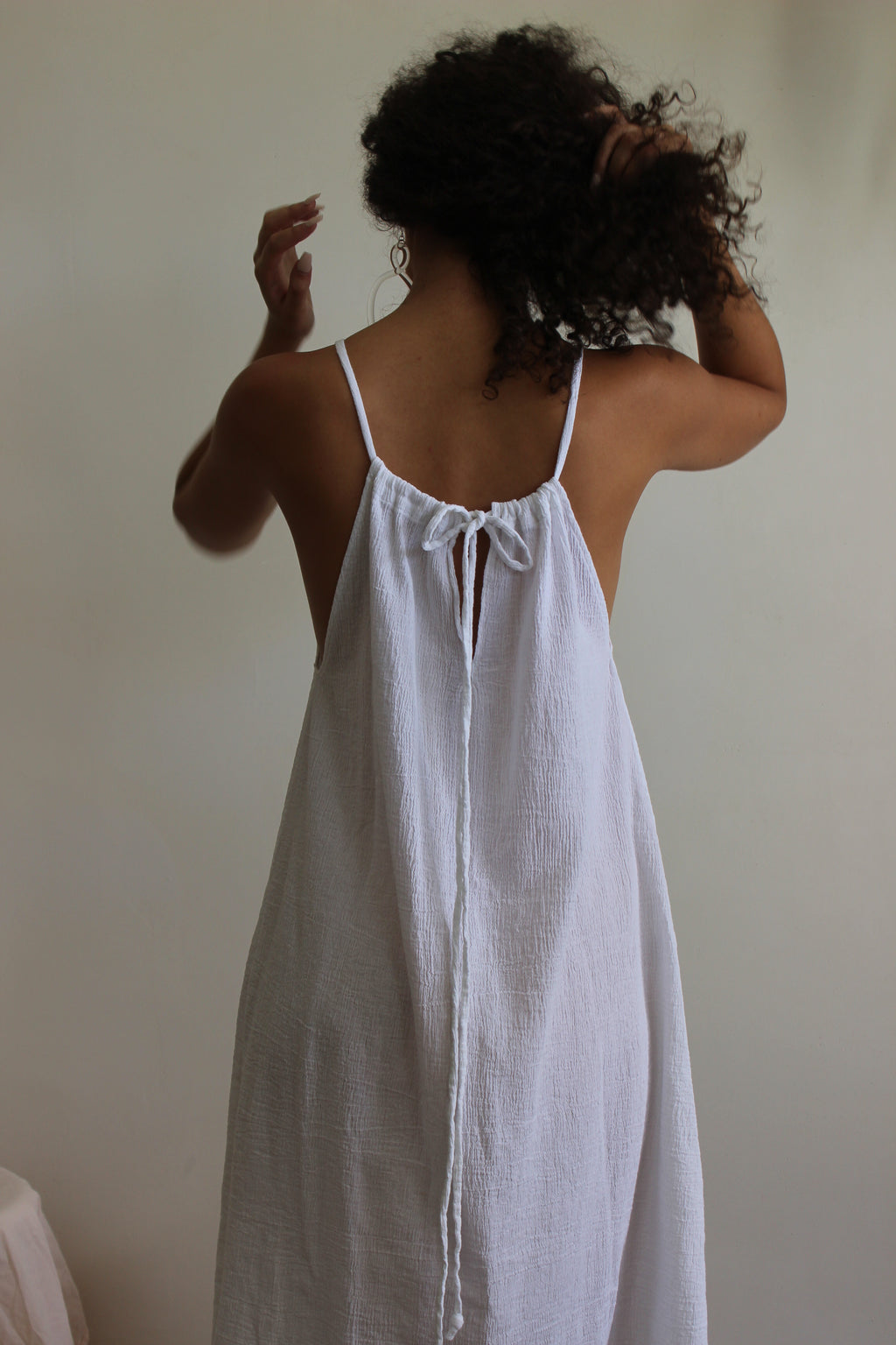 reversible tie dress | white