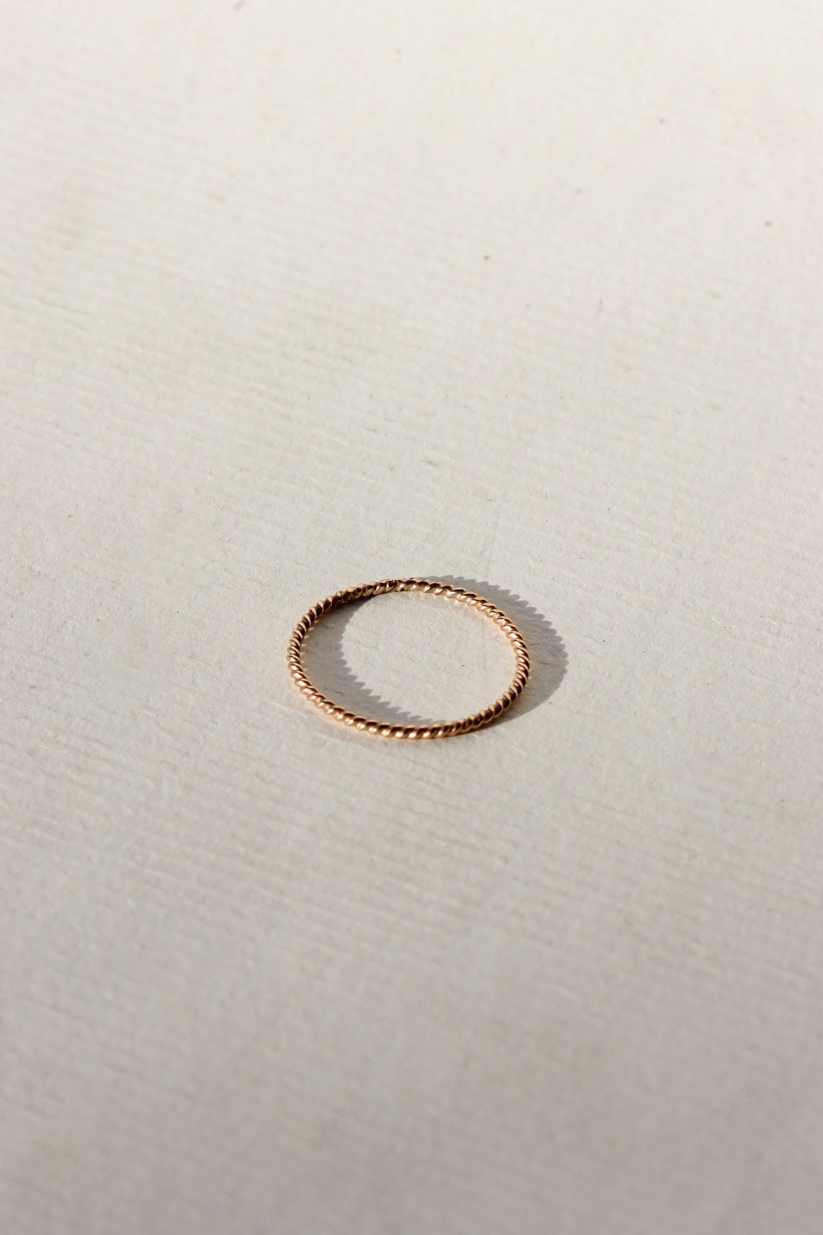 slim twist | gold