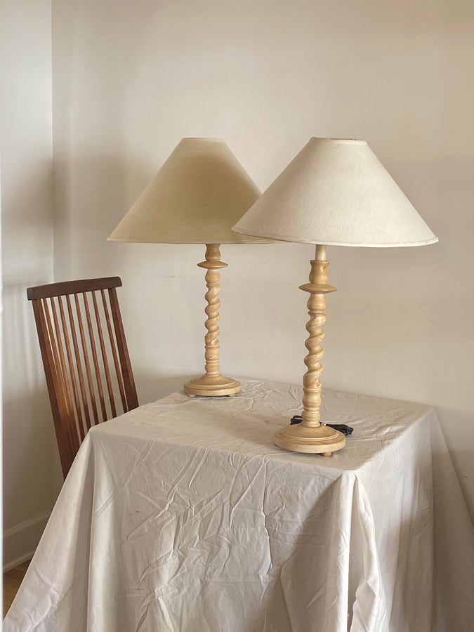 vintage lamp | spiral