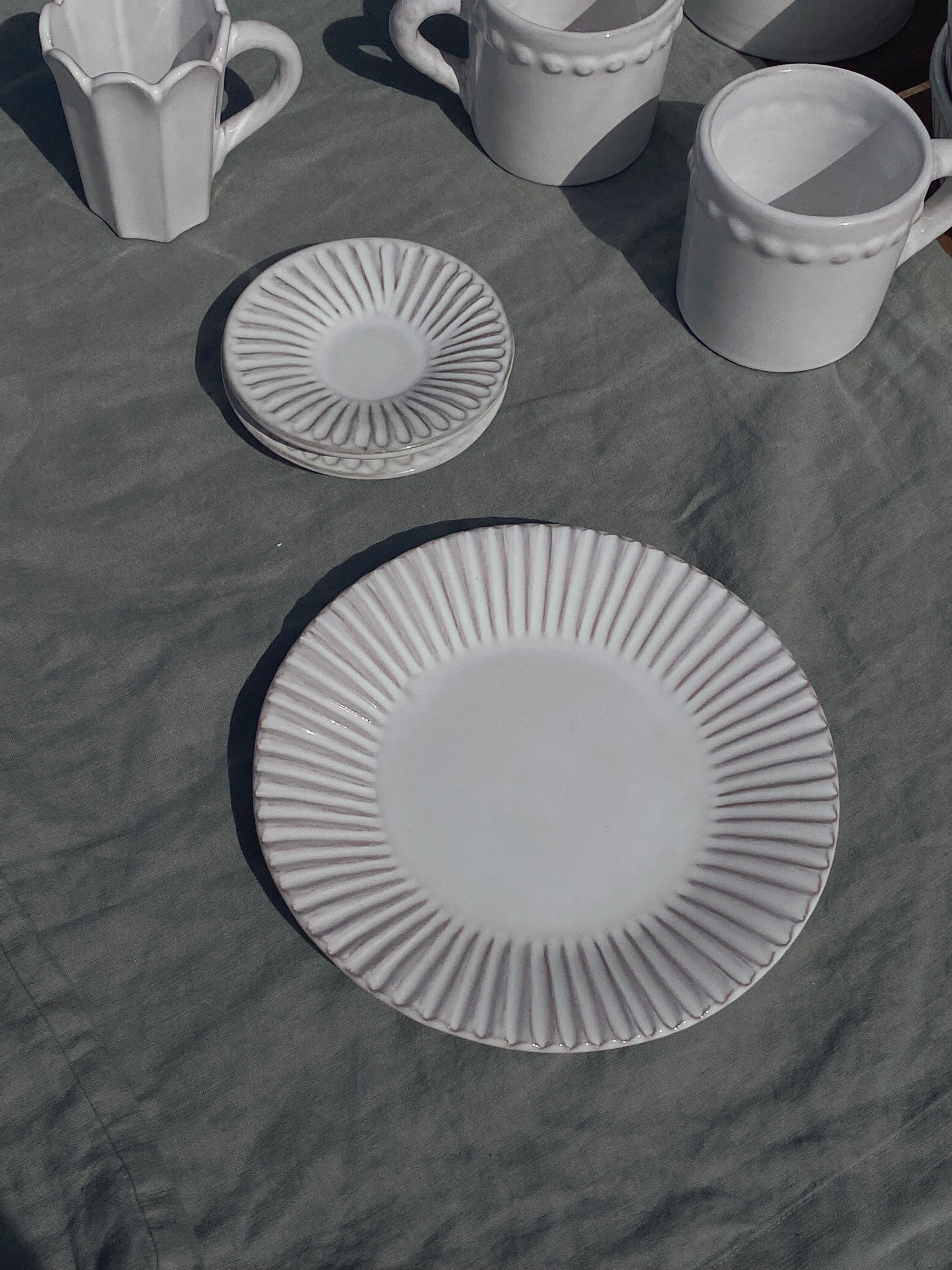 white terracotta dish