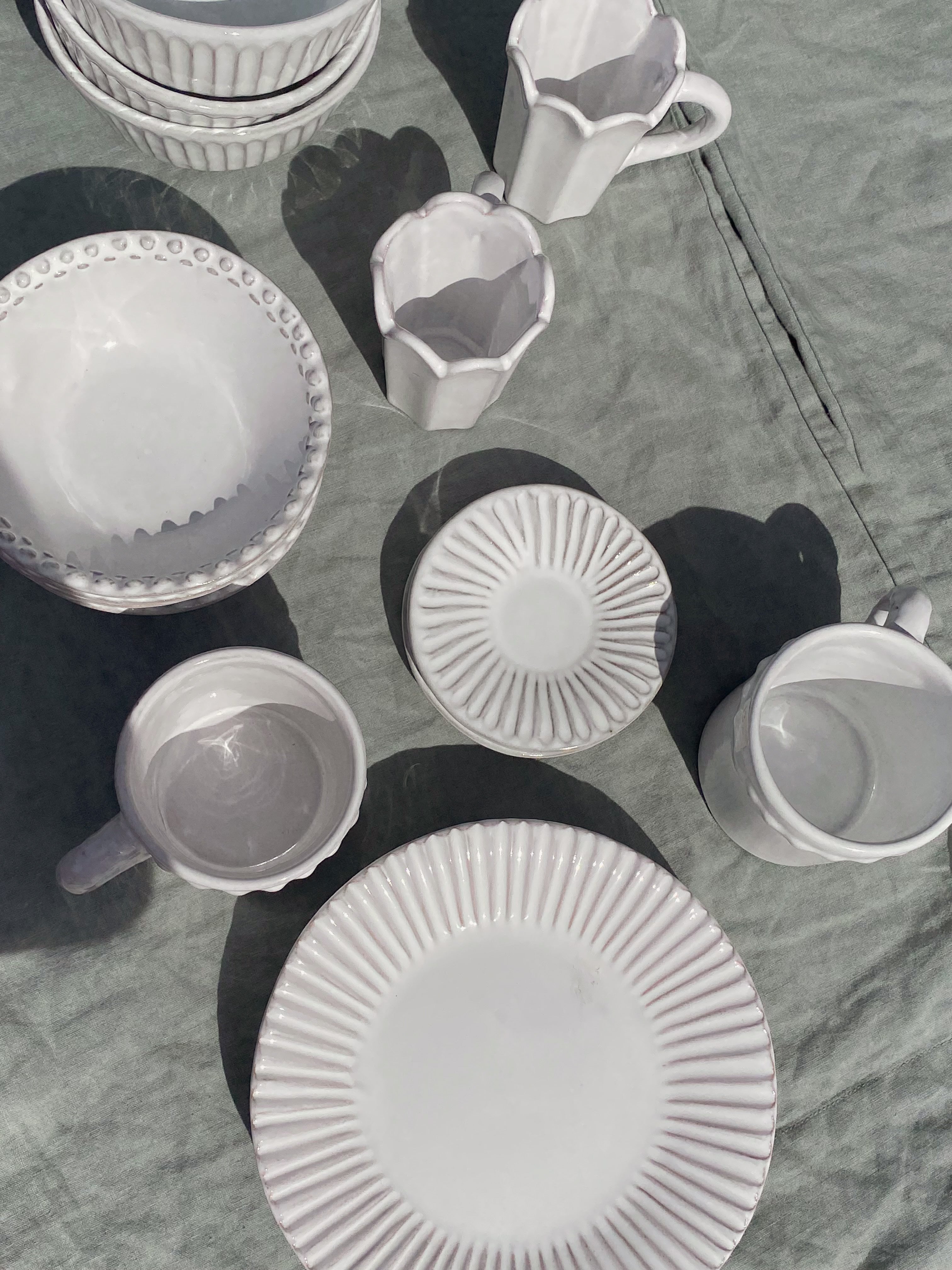 white terracotta dish