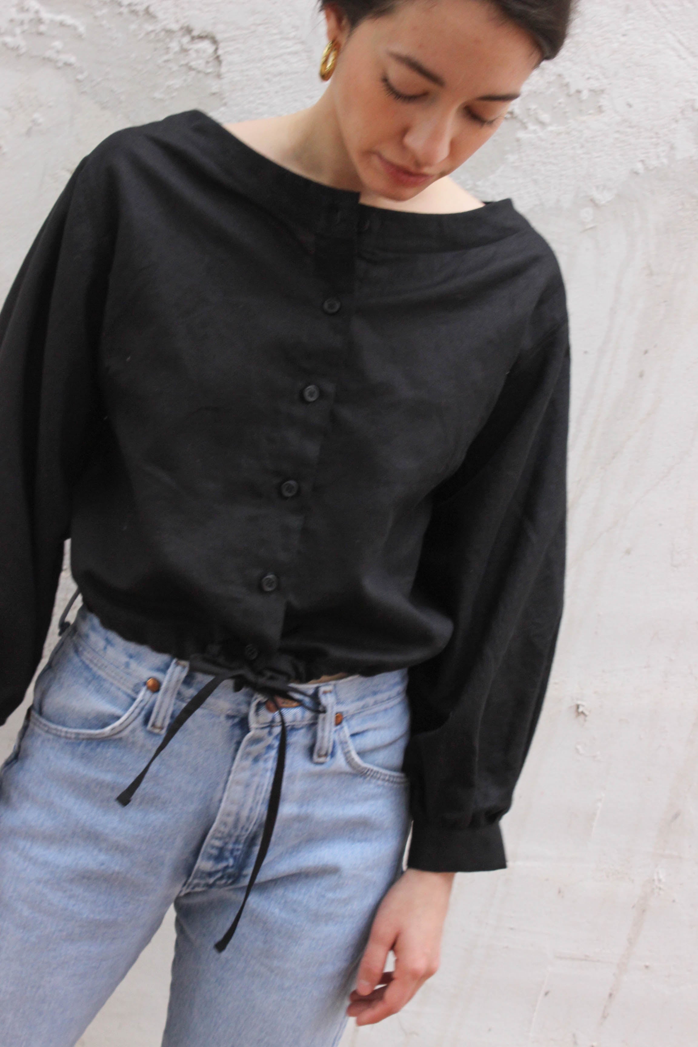 full sleeve drawstring blouse | black