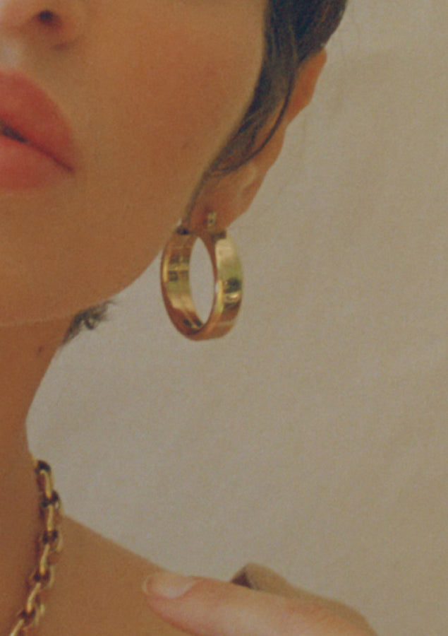 band earrings