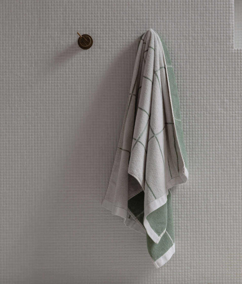 bethell bath towel | sage