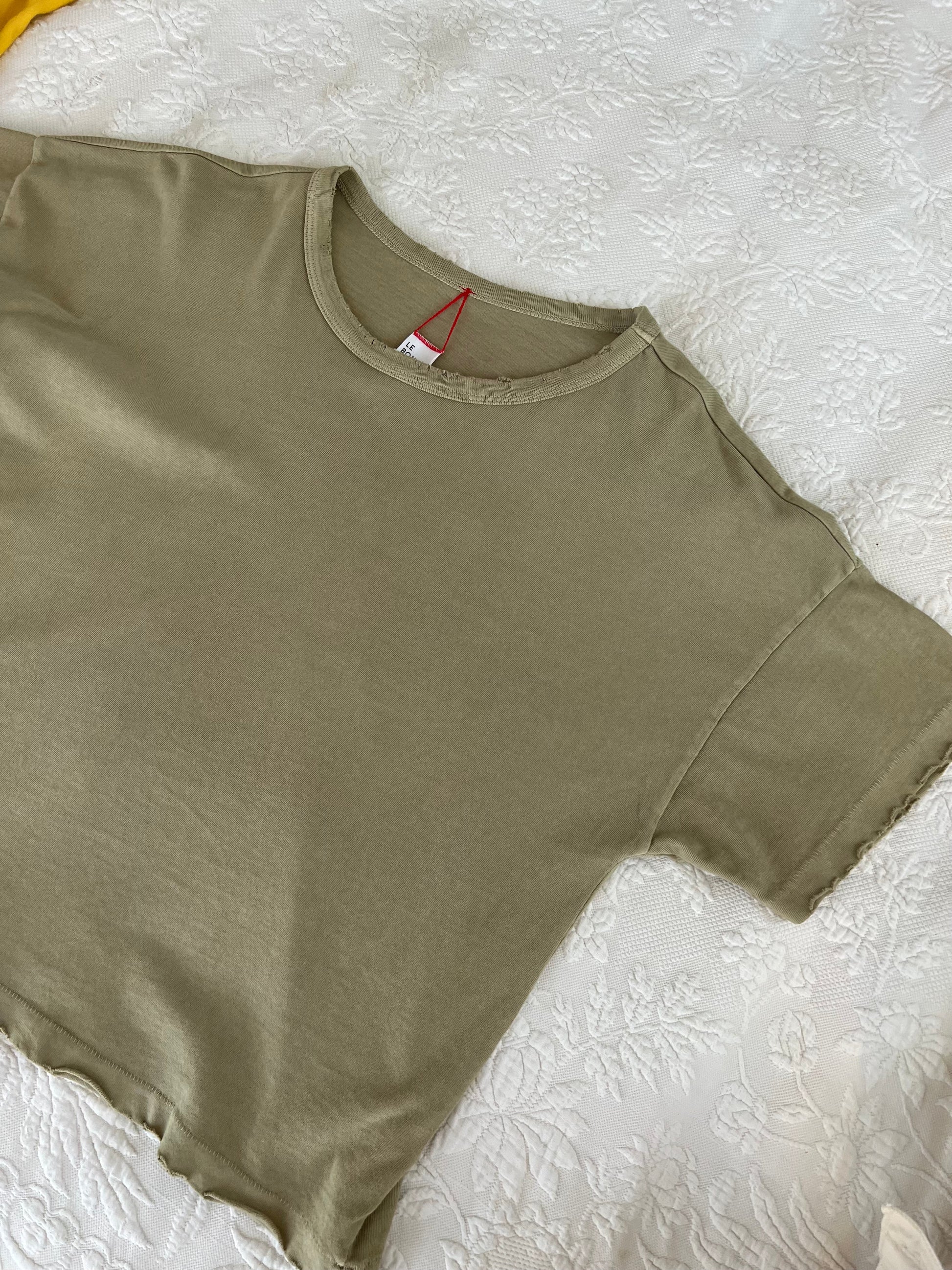 vintage fille tee | multiple colors