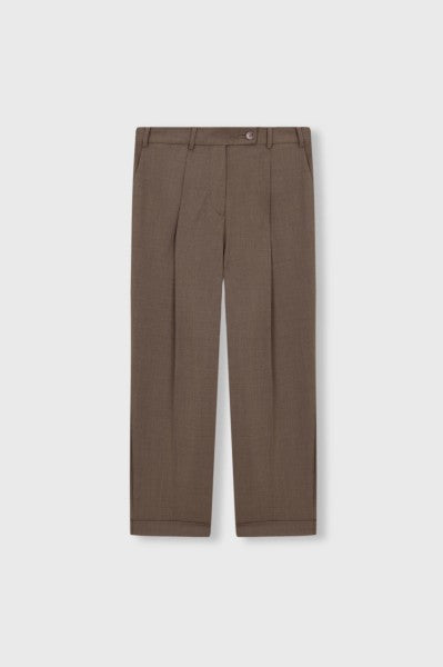 tailoring masculine pants | vetiver